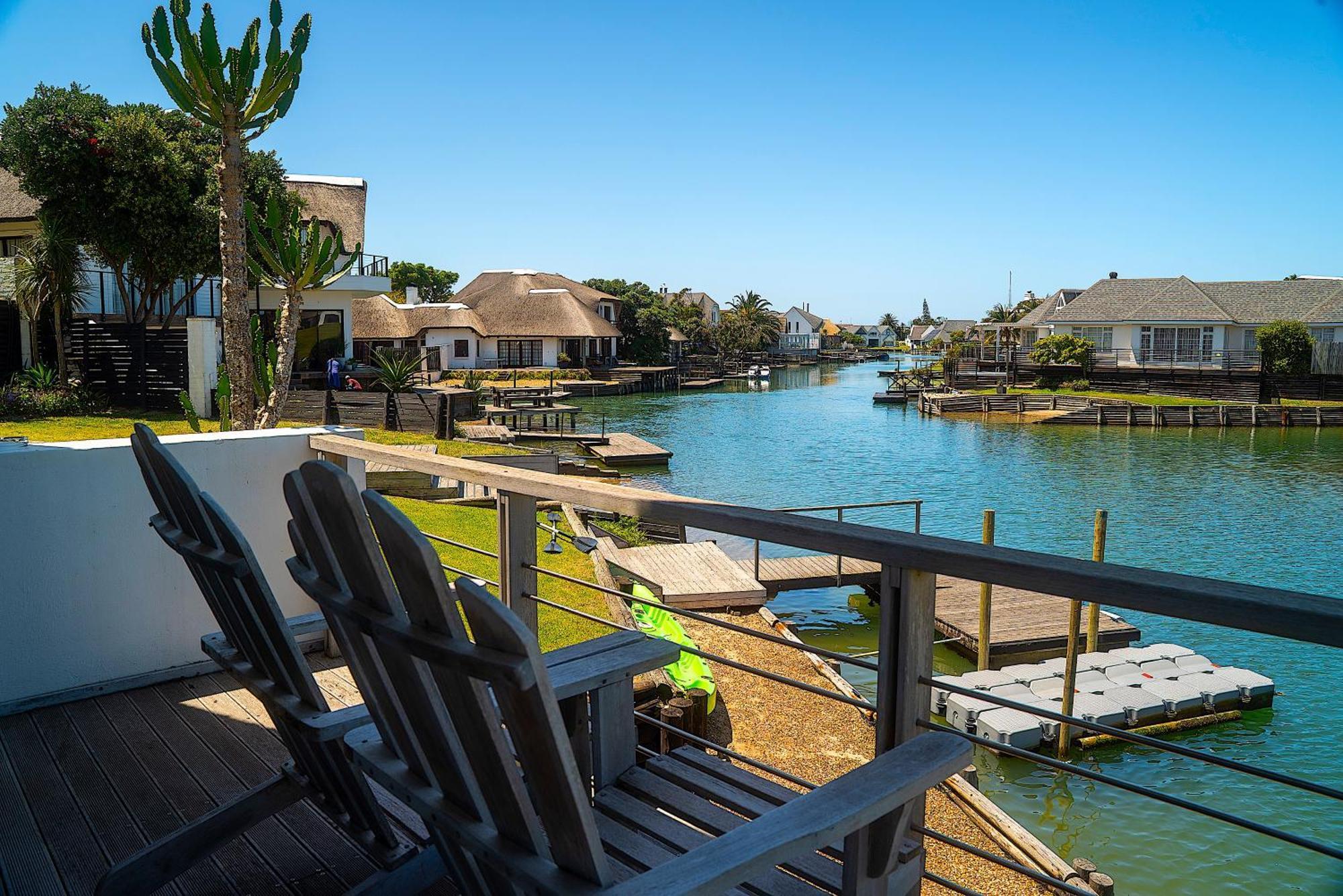 Canal Guest House - Waterfront Accommodation St Francis Bay Exteriér fotografie