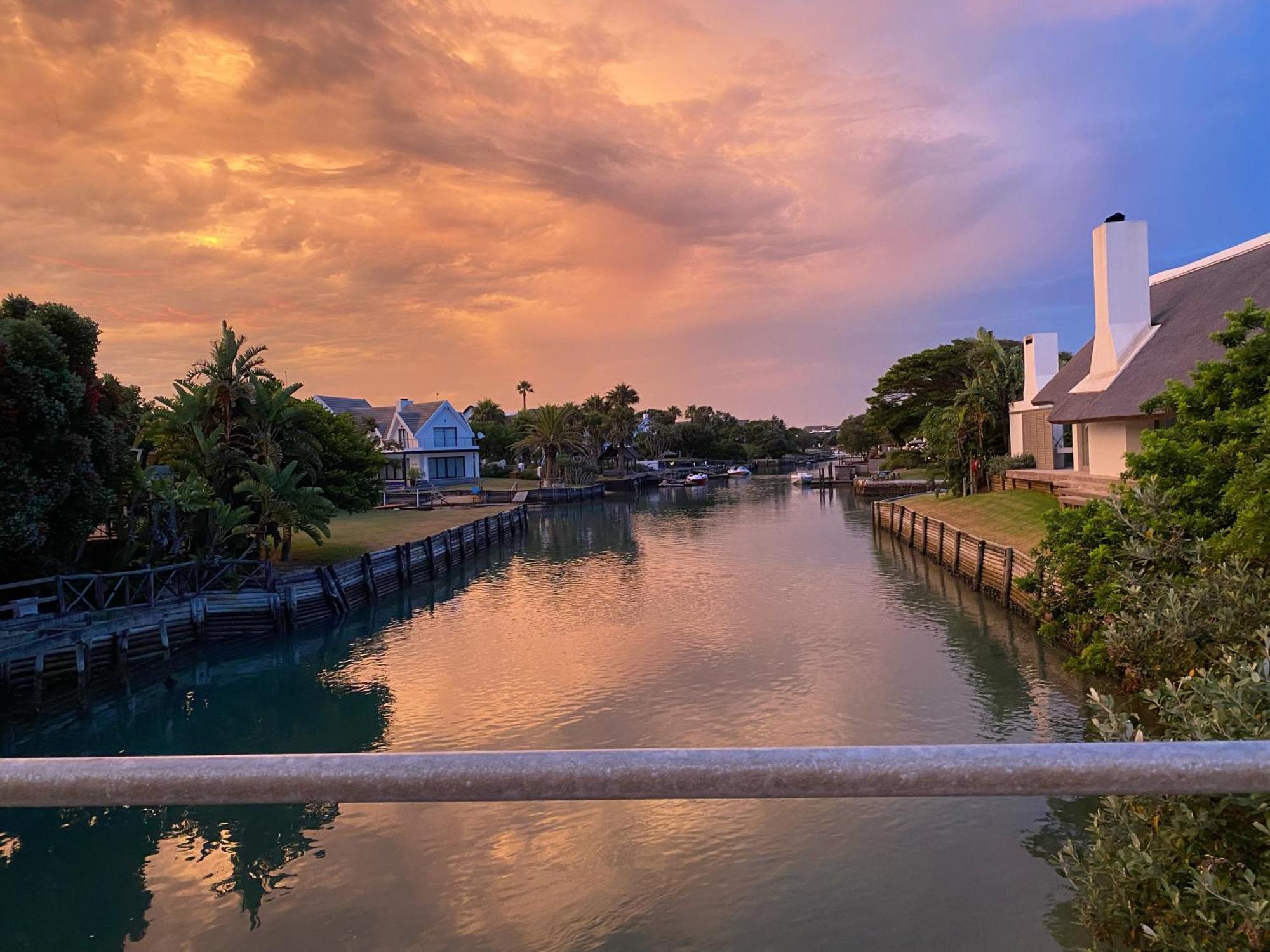 Canal Guest House - Waterfront Accommodation St Francis Bay Exteriér fotografie